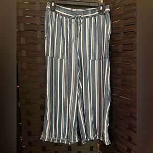 Striped Blue and White Wide-Leg Pants